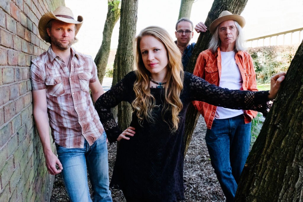 The Rosellys Full Band